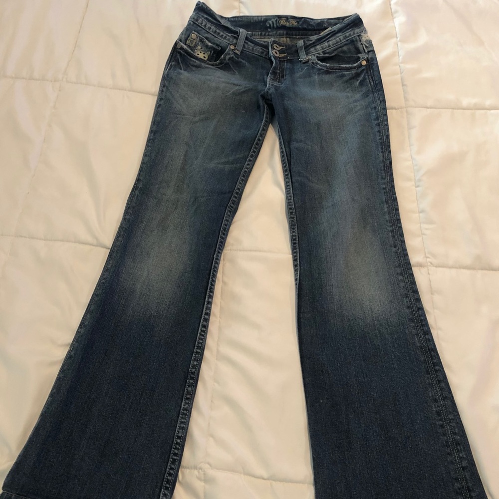 NWOT “Miss Me Jeans” lace embellished- boot cut